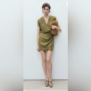 NWT MANGO
Women's Lyocell Wrap Dress